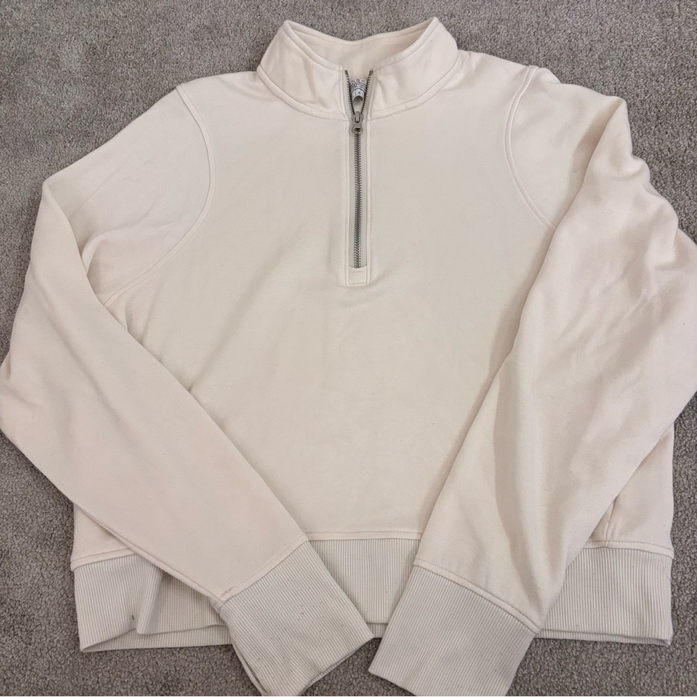 Danskin Cream Pullover Top
